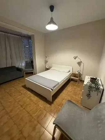 Kuhinja; kuhinjski aparati, drveni pod, prirodno svjetlo, moderni stil, renoviran