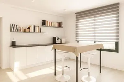 Дневна соба; дрвени под, природно светло, модерни стил, високи плафони