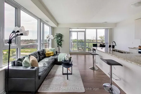 Küche; küchengeräte, holzboden, tageslicht, moderner stil, renoviert