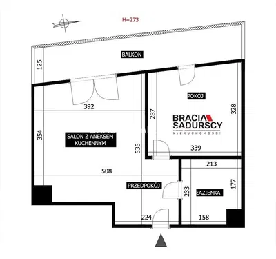 Cuisine; électroménager, parquet, lumière naturelle, style moderne, rénové