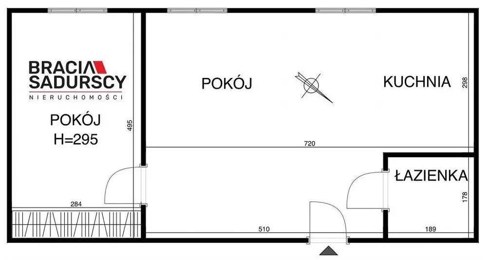 Woonkamer; houten vloer, natuurlijk licht, moderne stijl, hoge plafonds