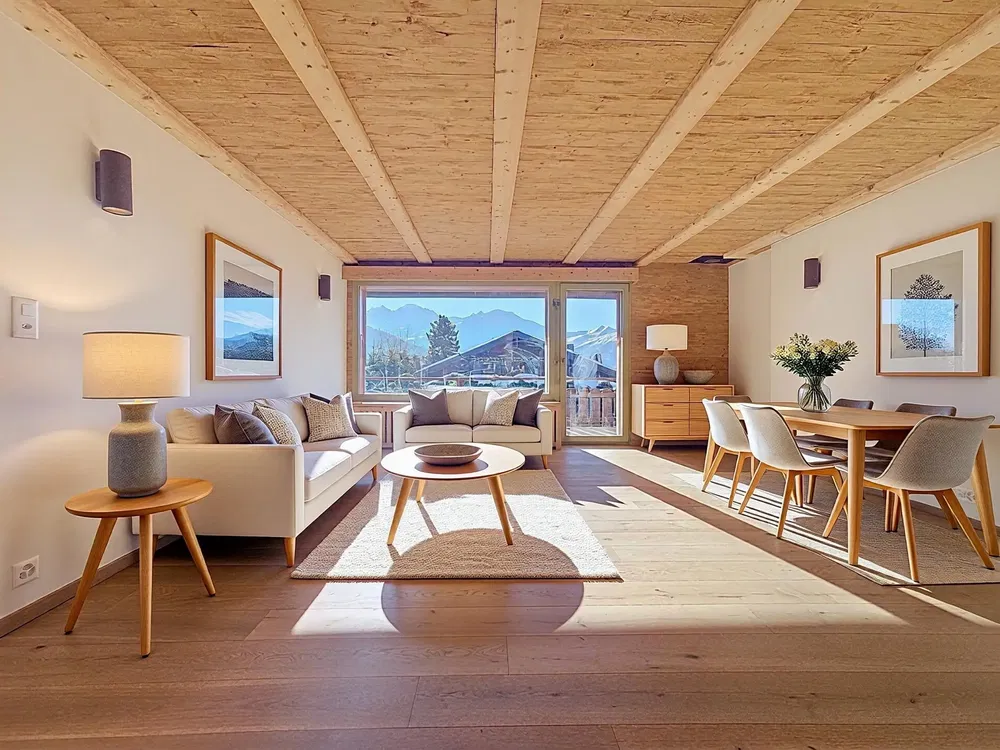 Σαλόνι; ξύλινο πάτωμα, φυσικό φως, μοντέρνο στυλ, ψηλά ταβάνια