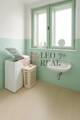 Wohnzimmer; tageslicht, holzboden, hohe decken, moderner stil