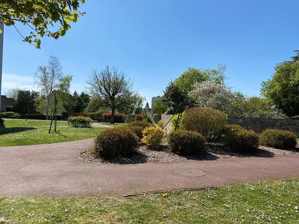 مطبخ; أجهزة المطبخ, أرضية خشبية, ضوء طبيعي, أسلوب عصري, مجدد