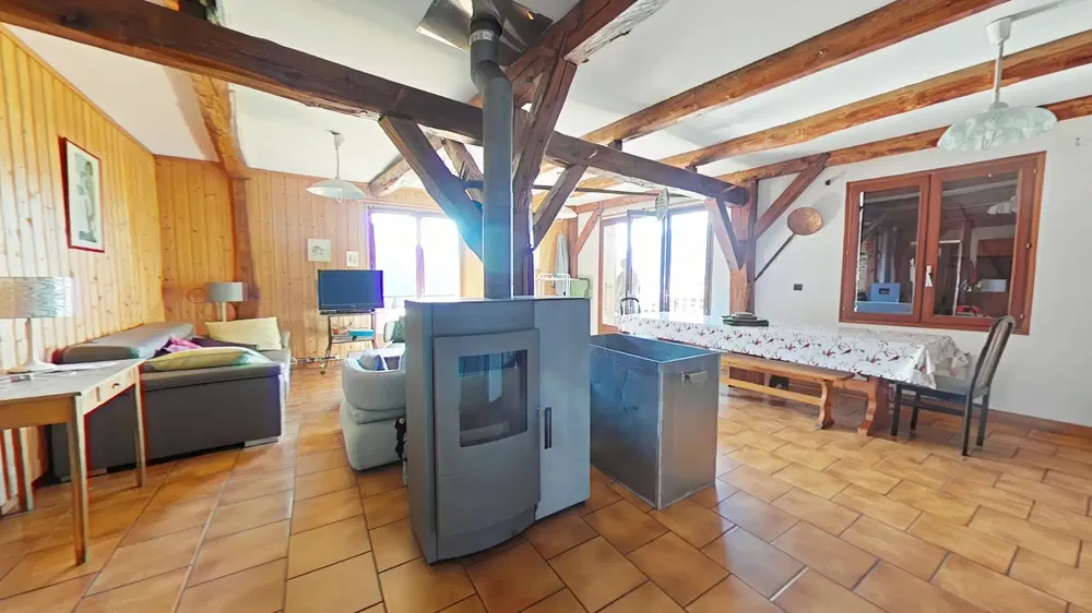 مطبخ; أجهزة المطبخ, أرضية خشبية, ضوء طبيعي, أسلوب عصري, مجدد