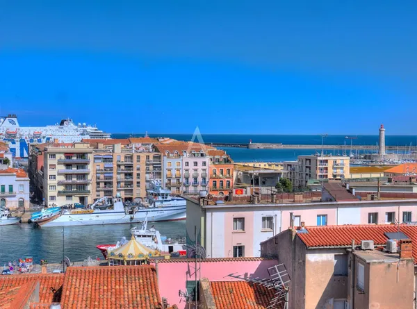 مطبخ; أجهزة المطبخ, أرضية خشبية, ضوء طبيعي, أسلوب عصري, مجدد