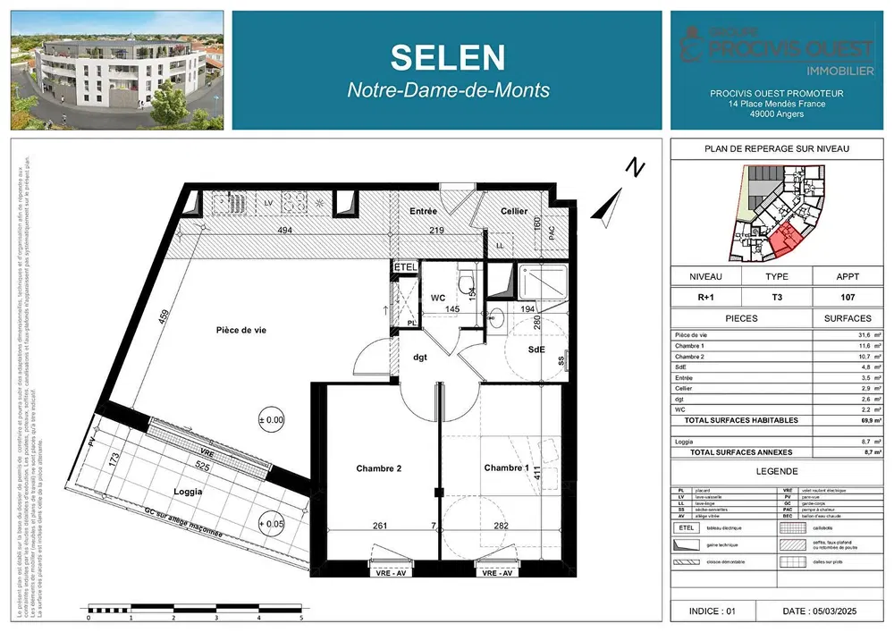 غرفة معيشة; أرضية خشبية, ضوء طبيعي, أسلوب عصري, أسقف عالية