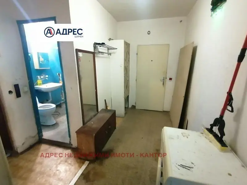 Küche; küchengeräte, holzboden, tageslicht, moderner stil, renoviert