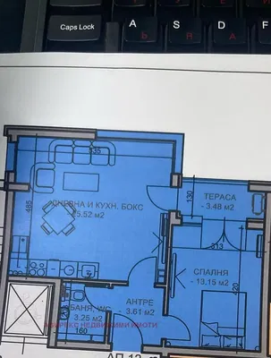Living room; wood floor, natural light, modern style, high ceiling