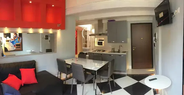 Salon; parquet, lumière naturelle, style moderne, hauteur sous plafond