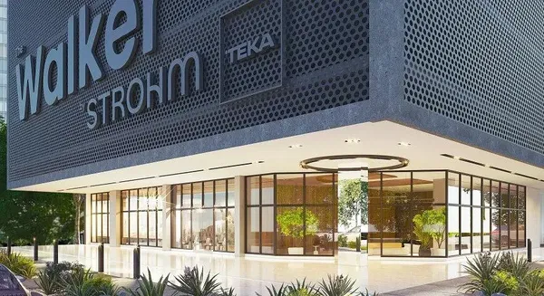 Kuchyně; kuchyňské spotřebiče, dřevěná podlaha, přirozené světlo, moderní styl, po rekonstrukci