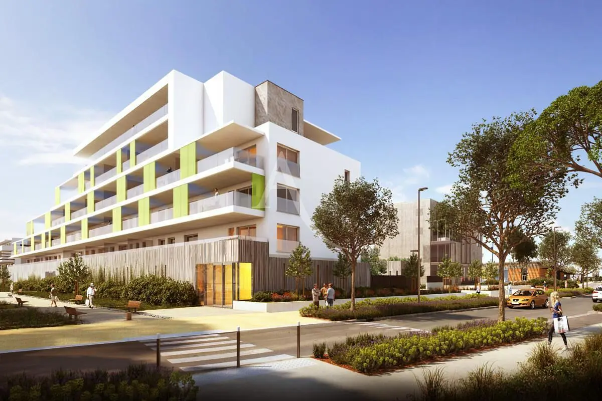 مطبخ; أجهزة المطبخ, أرضية خشبية, ضوء طبيعي, أسلوب عصري, مجدد