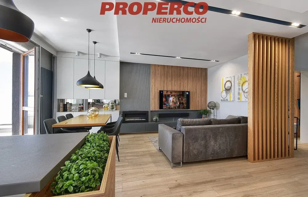 Wohnzimmer; holzboden, tageslicht, moderner stil, hohe decken