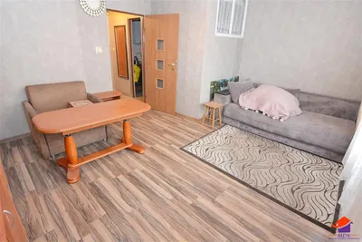 Cucina; elettrodomestici, pavimento in piastrelle, luce naturale, stile moderno, ristrutturato