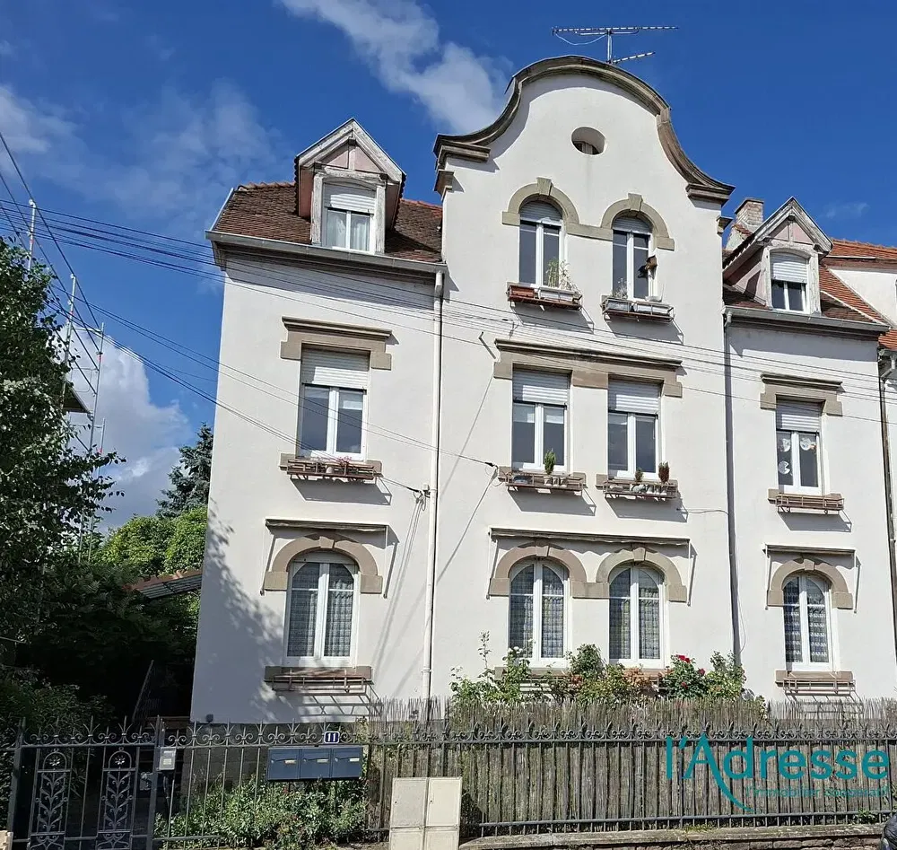 Küche; küchengeräte, holzboden, tageslicht, moderner stil, renoviert