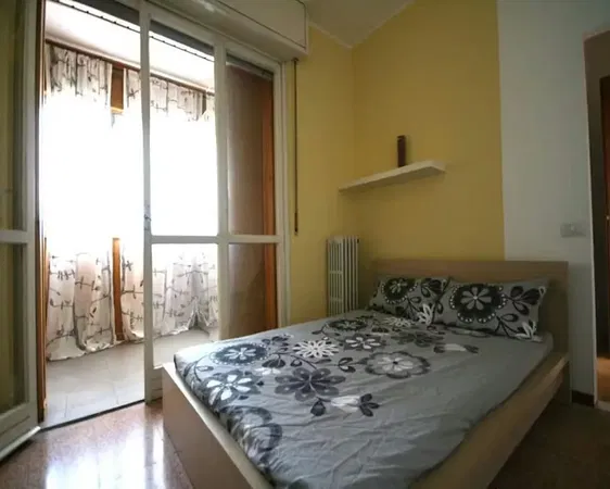 Κουζίνα; συσκευές κουζίνας, πλακάκια, φυσικό φως, μοντέρνο στυλ, ανακαινισμένο