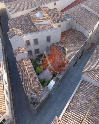 Sala de estar; chão de madeira, luz natural, estilo moderno, teto alto