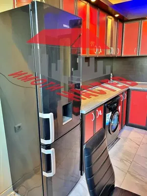 Wohnzimmer; holzboden, tageslicht, moderner stil, hohe decken