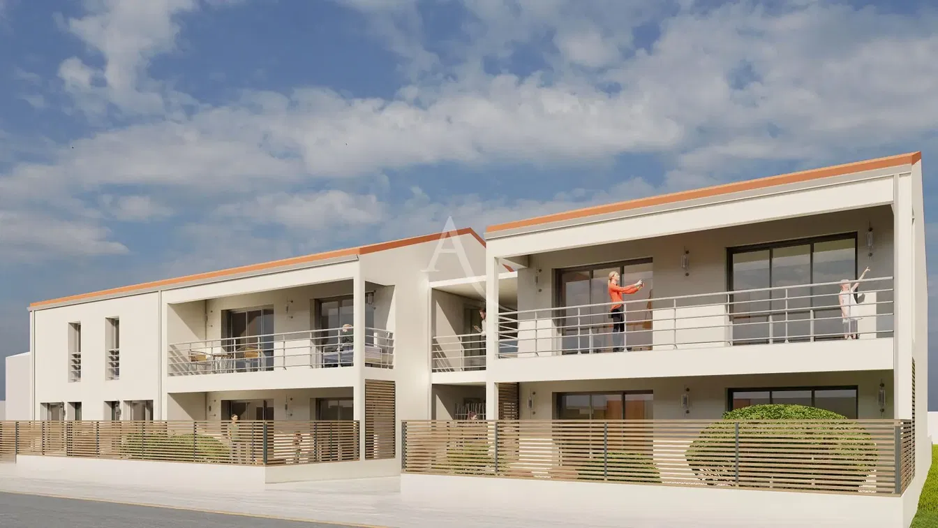 Salon; parquet, lumière naturelle, style moderne, hauteur sous plafond