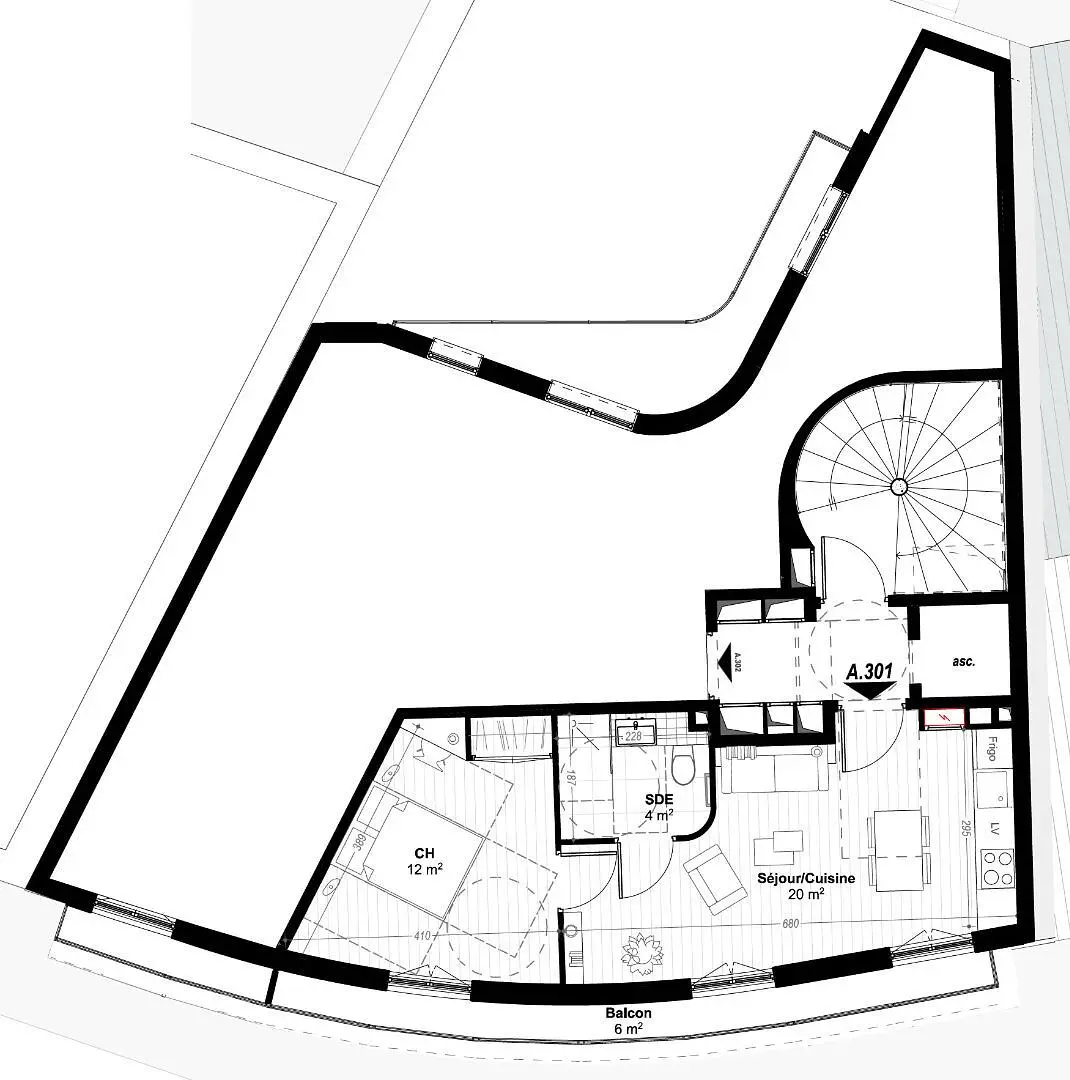 Woonkamer; houten vloer, natuurlijk licht, moderne stijl, hoge plafonds