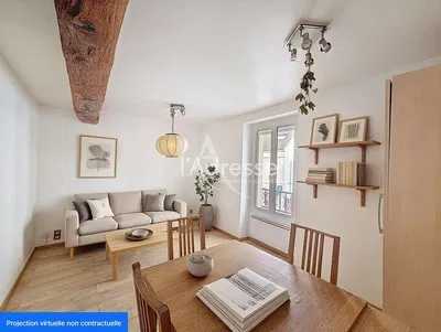 Wohnzimmer; holzboden, tageslicht, moderner stil, hohe decken