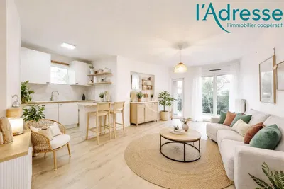 Oturma odası; ahşap zemin, doğal ışık, modern stil, tadilatlı