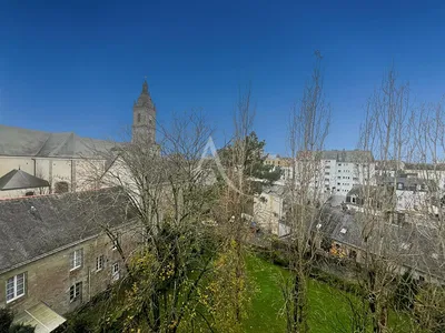 مطبخ; أجهزة المطبخ, أرضية خشبية, ضوء طبيعي, أسلوب عصري, مجدد