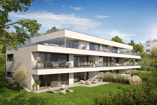 Woonkamer; houten vloer, natuurlijk licht, moderne stijl, hoge plafonds