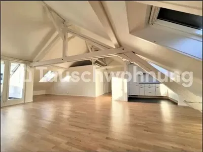 Cuisine; électroménager, parquet, lumière naturelle, style moderne, rénové