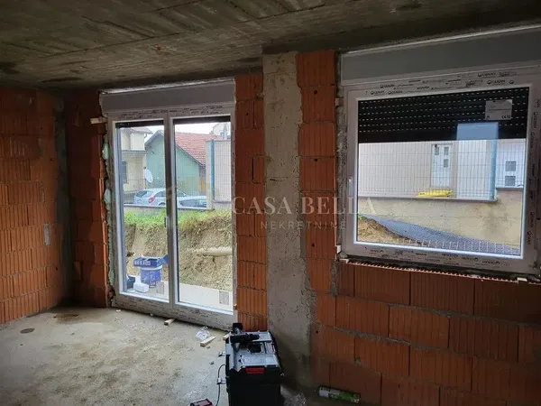 Küche; küchengeräte, holzboden, tageslicht, moderner stil, renoviert