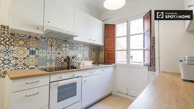 Küche; küchengeräte, holzboden, tageslicht, moderner stil, renoviert