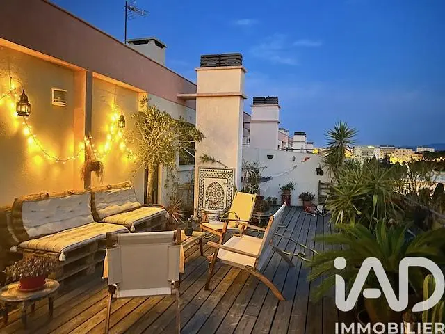 Σαλόνι