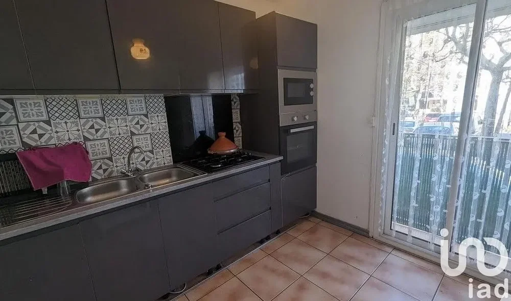 Хол