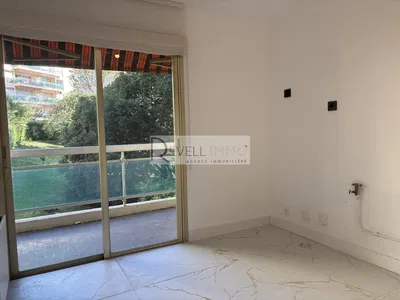 Σαλόνι