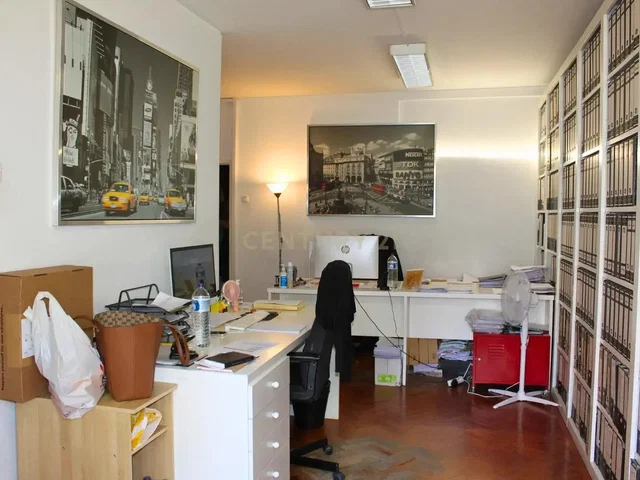 Salon