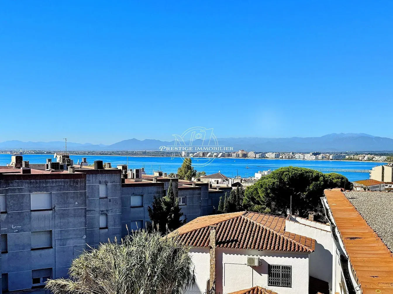 Σαλόνι