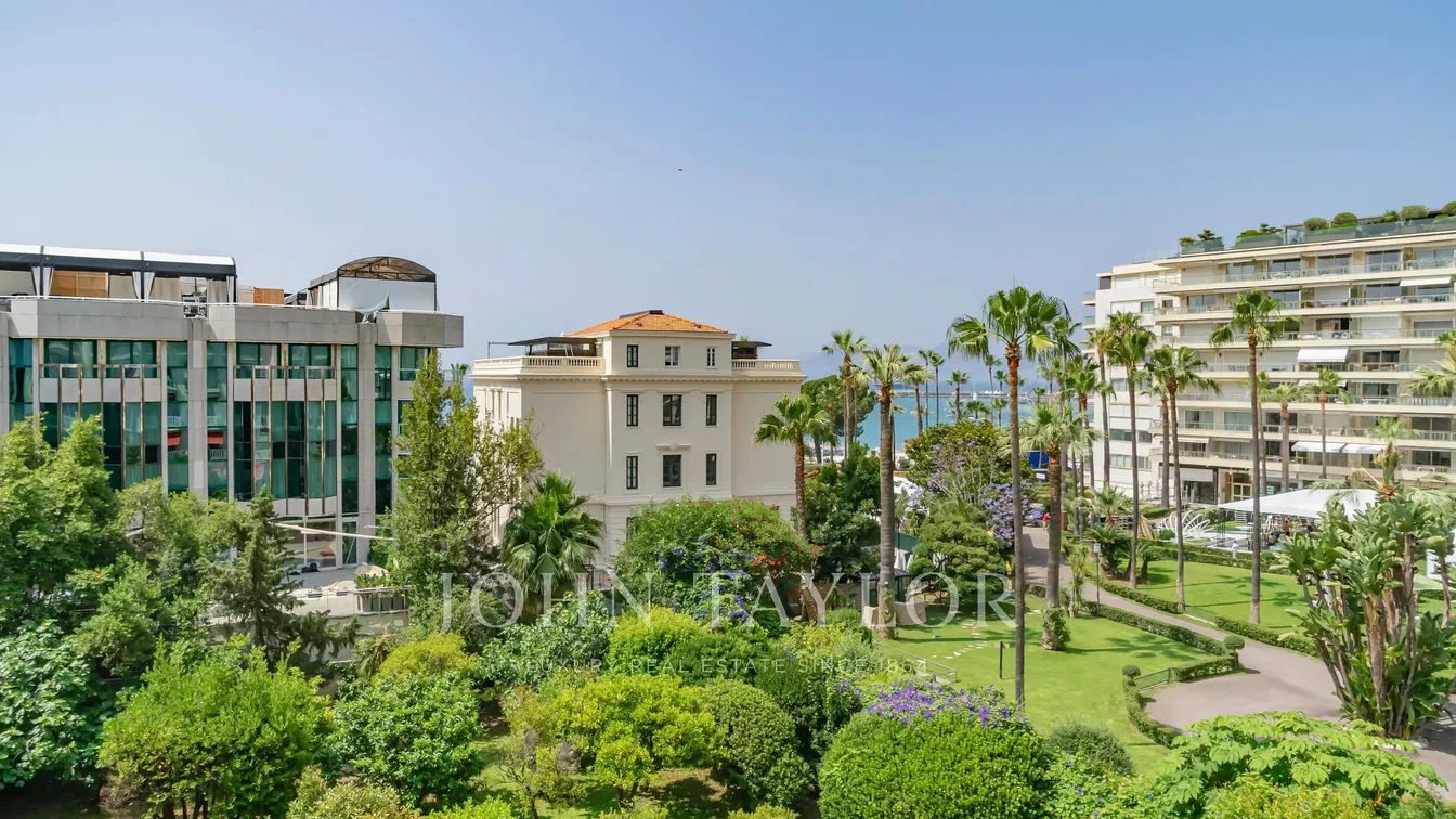Σαλόνι
