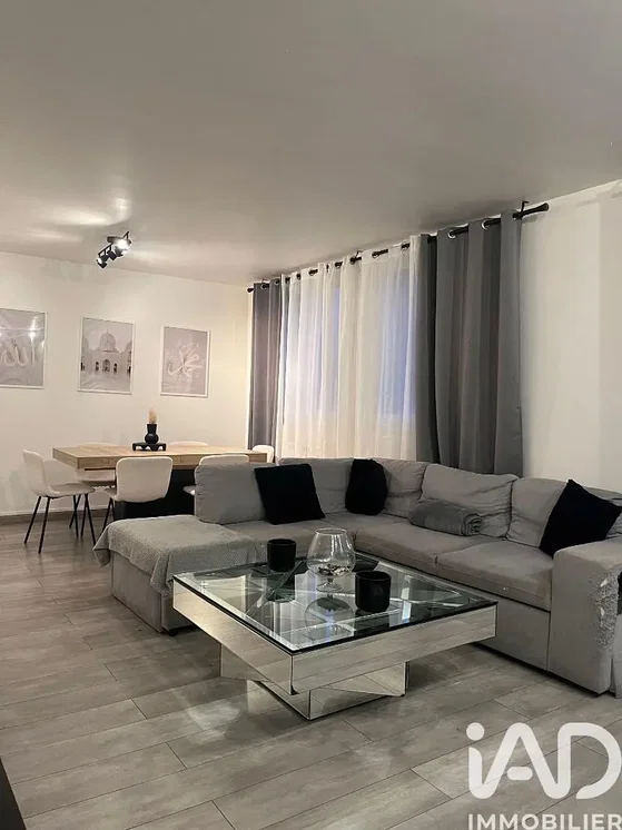 Oturma odası
