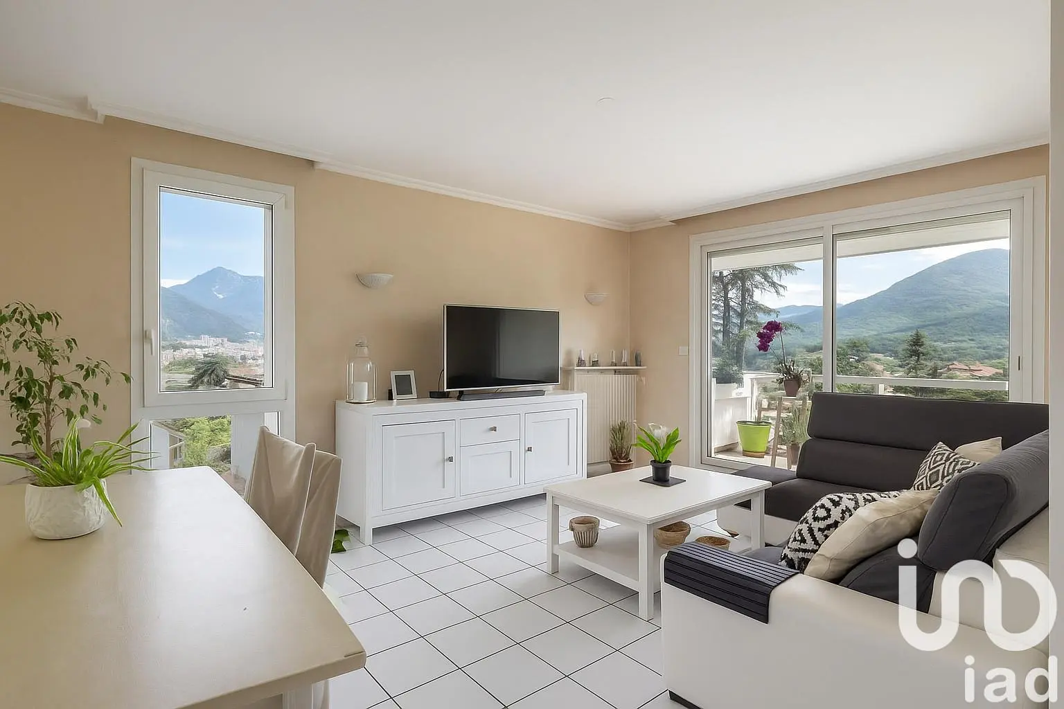 Дневна соба