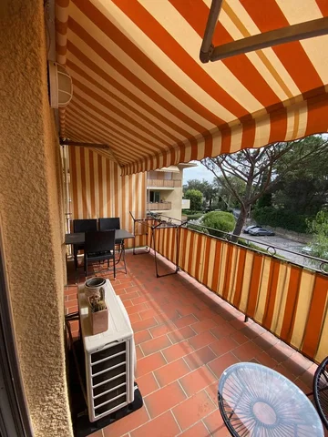 Salón