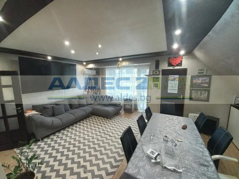 Дневна соба