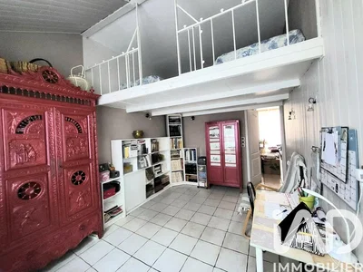 Salon
