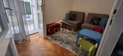 Хол