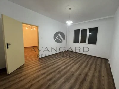 Хол