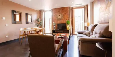 Küche; küchengeräte, holzboden, tageslicht, moderner stil