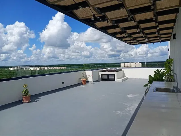 Cucina; elettrodomestici, pavimento in legno, luce naturale, stile moderno