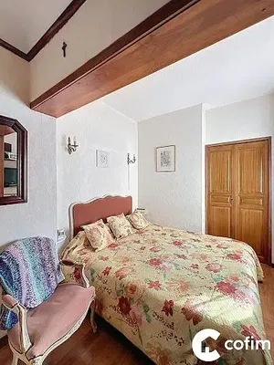 مطبخ; أجهزة المطبخ, أرضية خشبية, ضوء طبيعي, أسلوب عصري