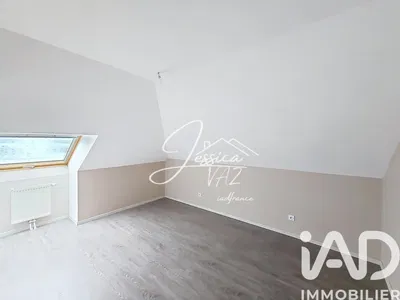 مطبخ; أجهزة المطبخ, أرضية خشبية, ضوء طبيعي, أسلوب عصري