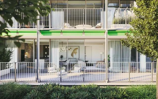 Κουζίνα; συσκευές κουζίνας, ξύλινο πάτωμα, φυσικό φως, μοντέρνο στυλ