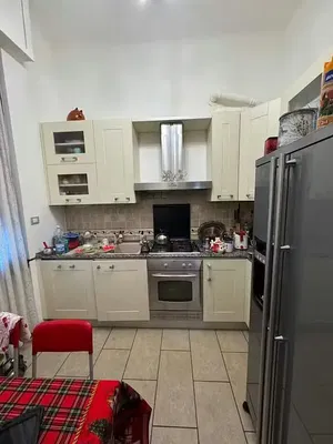 Küche; küchengeräte, holzboden, tageslicht, moderner stil